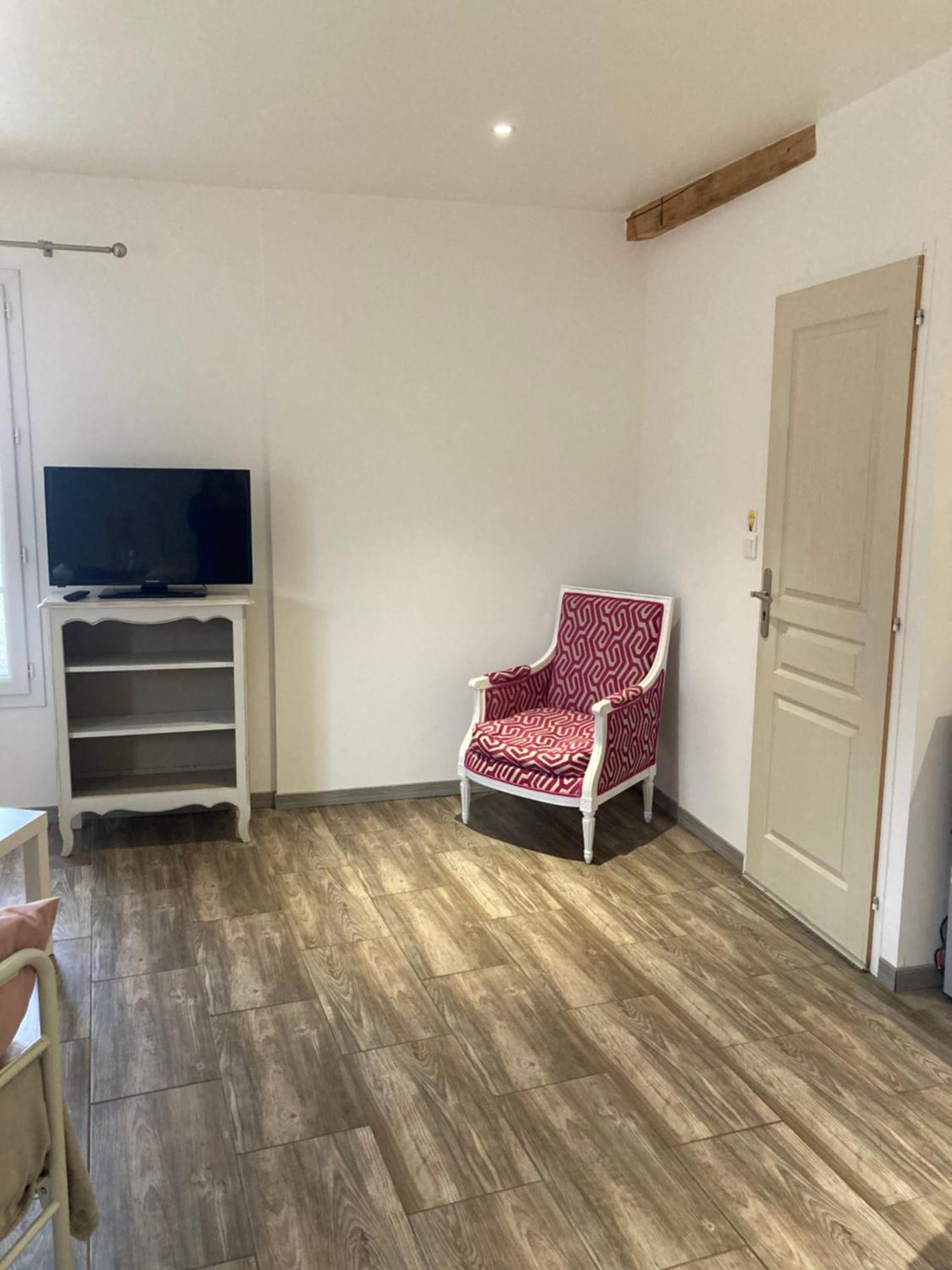 L'Oreade Amfreville-sur-Iton ภายนอก รูปภาพ