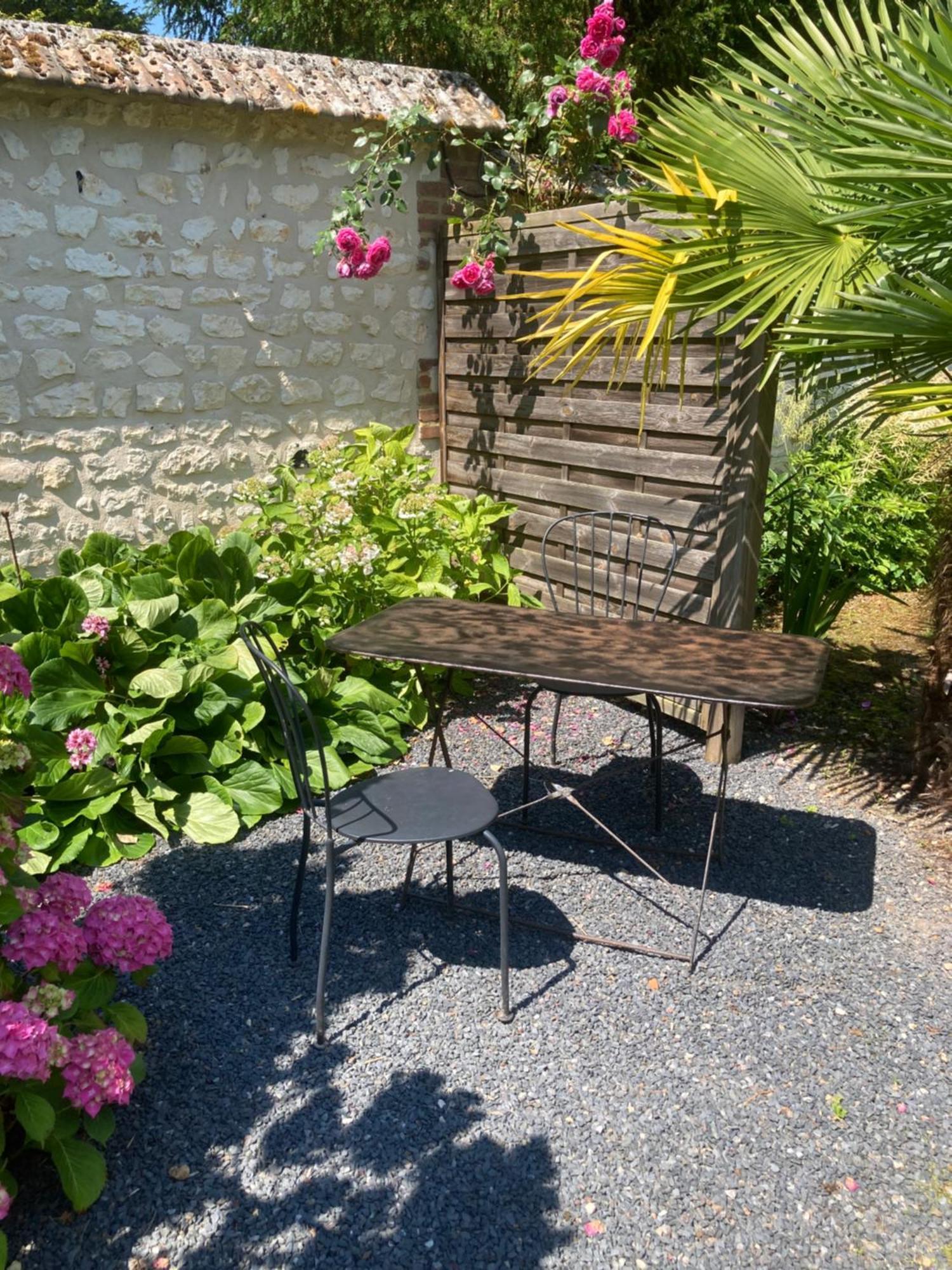 L'Oreade Amfreville-sur-Iton ภายนอก รูปภาพ